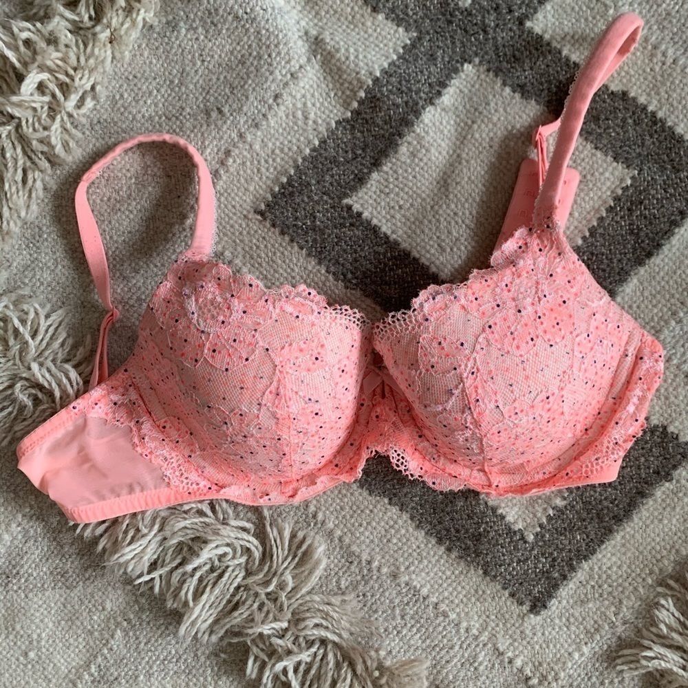 Lined Demi Body by Victoria